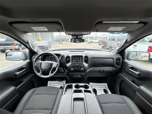 Used 2024 Chevrolet Silverado 1500 Custom w/ Dark Appearance Package image 22