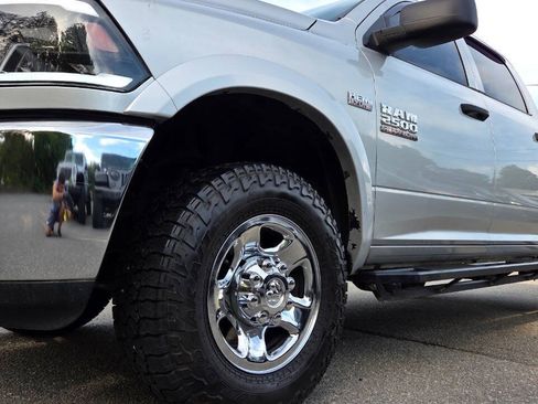 Used 2013 RAM 2500 Tradesman w/ Chrome Appearance Group AWD/4WD image 5