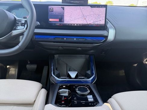 Certified 2026 BMW X3 xDrive30 w/ Convenience Package AWD/4WD image 11