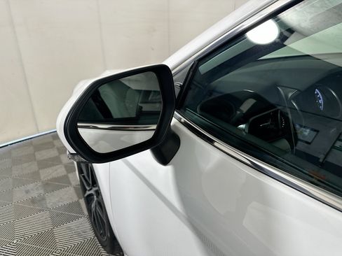 Used 2023 Toyota Camry SE FWD image 10