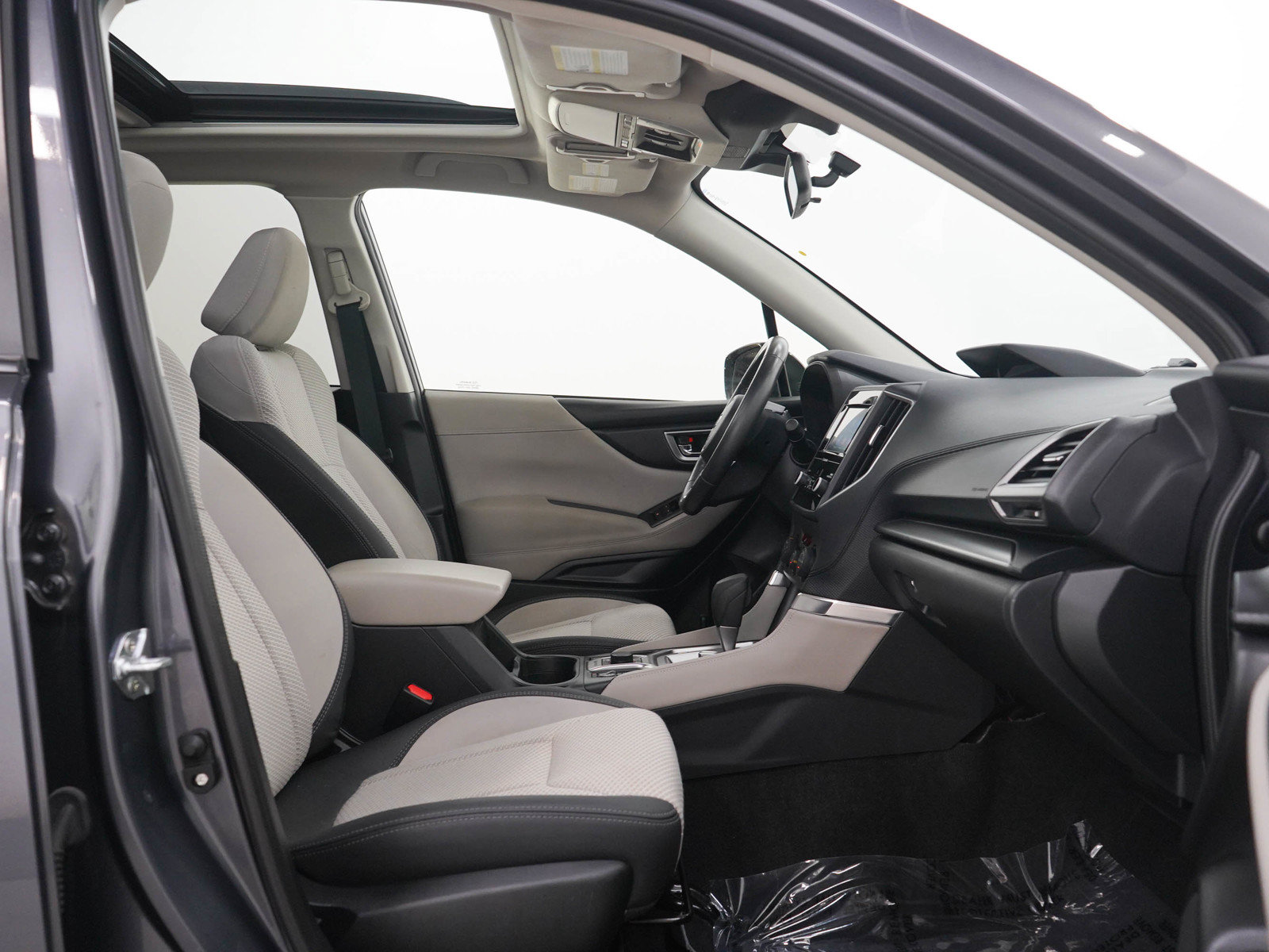 Used 2024 Subaru Forester Premium AWD/4WD image 11