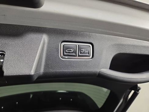 Certified 2025 Kia Sorento SX Prestige image 36