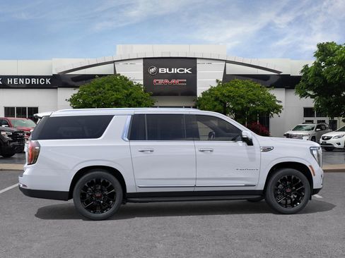 New 2026 GMC Yukon XL Elevation image 7