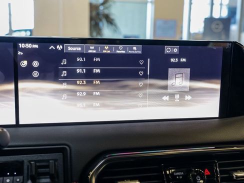 New 2026 Nissan Armada PRO-4X image 32