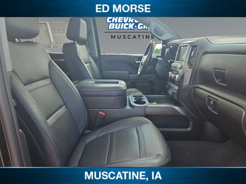 Used 2022 GMC Sierra 1500 Denali w/ Denali Premium Package AWD/4WD image 16