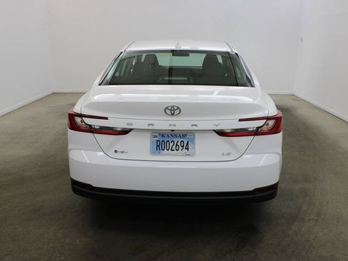 Used 2025 Toyota Camry LE FWD image 4