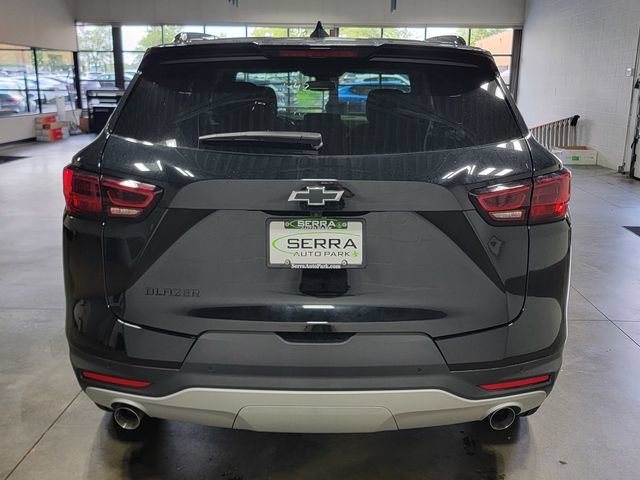 New 2026 Chevrolet Blazer LT w/ Convenience Package FWD image 6