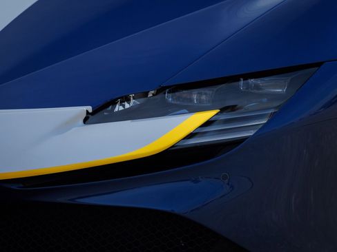 Used 2022 Ferrari SF90 Stradale image 37