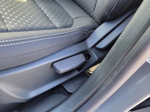 New 2026 Ford Escape Active image 9