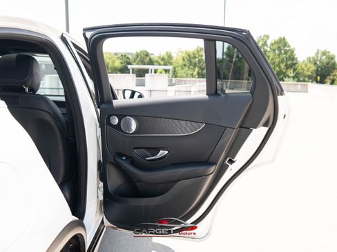 Used 2018 Mercedes-Benz GLC 300 4MATIC Coupe image 46