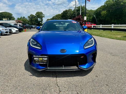 Used 2023 Subaru BRZ Limited RWD image 2