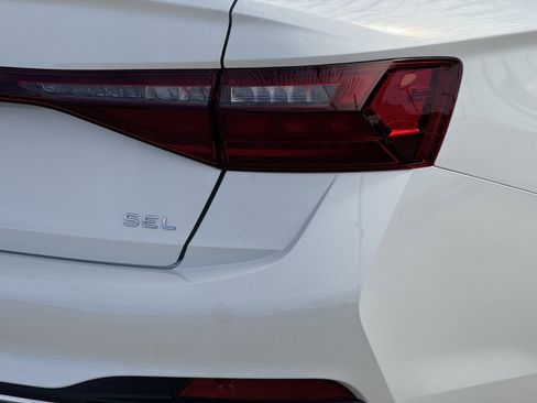 New 2026 Volkswagen Jetta SEL image 11