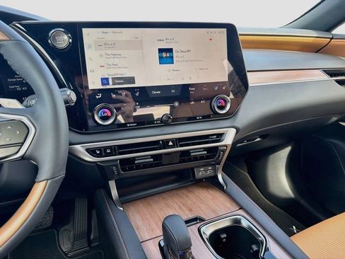 New 2026 Lexus RX 350 Premium Plus AWD/4WD image 29