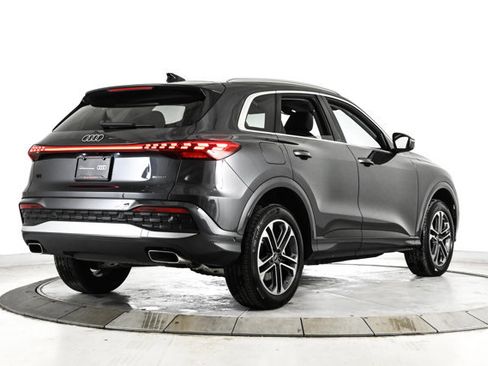 Certified 2025 Audi Q5 Premium Plus w/ Premium Plus image 5