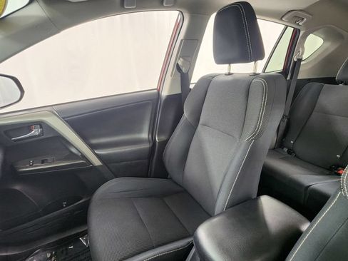 Used 2018 Toyota RAV4 Adventure AWD/4WD image 13