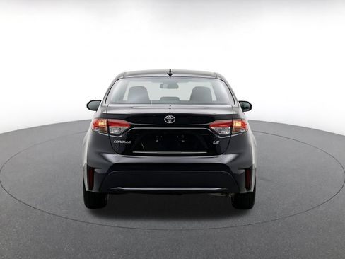 Used 2025 Toyota Corolla LE FWD image 8