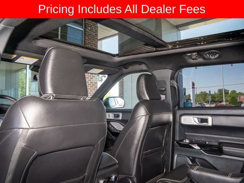 Used 2024 Ford Explorer ST w/ Equipment Group 401A AWD/4WD image 16