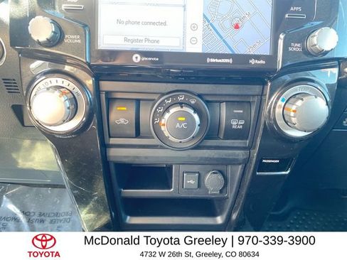 Used 2022 Toyota 4Runner TRD Off-Road Premium AWD/4WD image 19