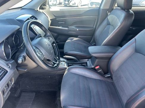 Used 2024 Mitsubishi Outlander Sport SE image 27