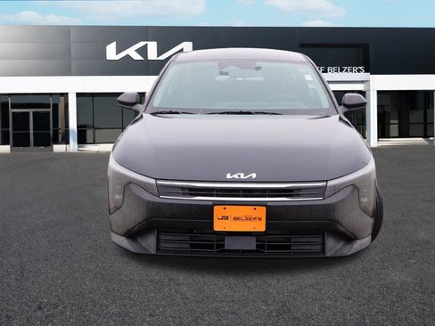 New 2026 Kia K4 LXS image 8