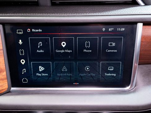 Used 2024 GMC Yukon Denali Ultimate AWD/4WD image 20