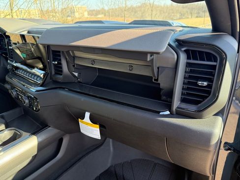 New 2026 Chevrolet Silverado 1500 ZR2 image 30