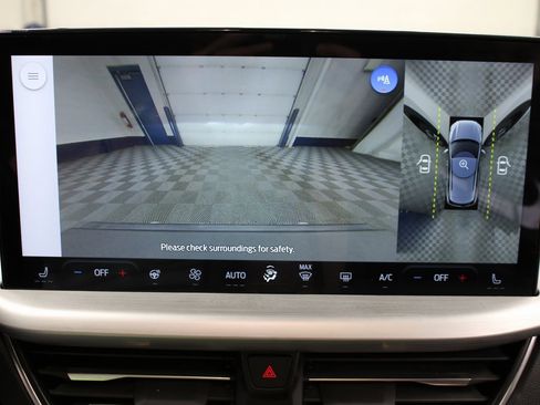 Used 2024 Ford Escape Platinum image 19