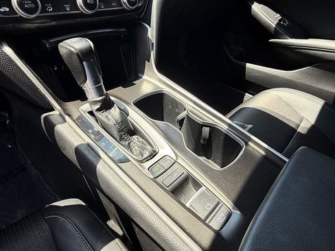 Used 2021 Honda Accord Sport image 25