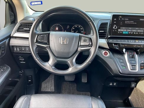 Used 2025 Honda Odyssey EX-L image 6