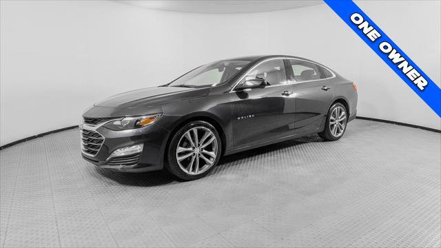 Used 2023 Chevrolet Malibu LT FWD image 2