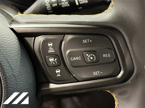 Used 2024 Jeep Wrangler Unlimited w/ Convenience Group image 13