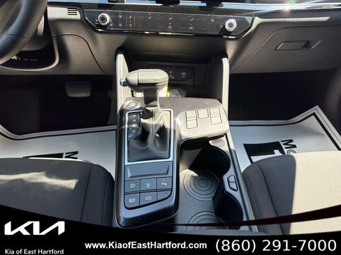 New 2026 Kia Sportage LX w/ LX Convenience Package AWD/4WD image 25