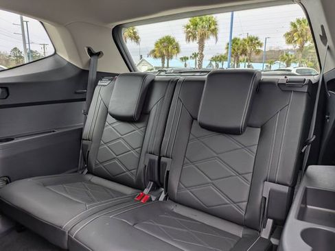 New 2026 Volkswagen Atlas SE FWD image 14