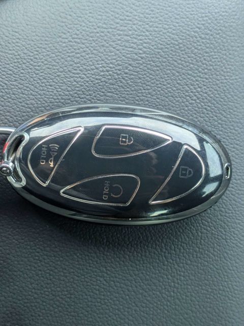 Used 2025 Hyundai Elantra Sport w/ Cargo Package FWD image 32