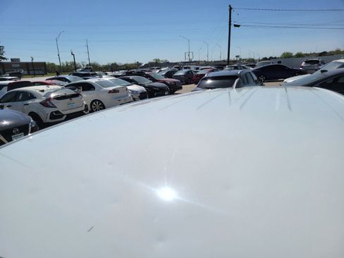 Used 2020 Chevrolet Equinox LT FWD image 14