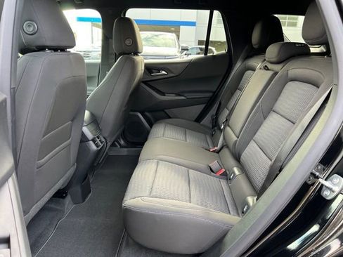 New 2026 Chevrolet Equinox LT image 11