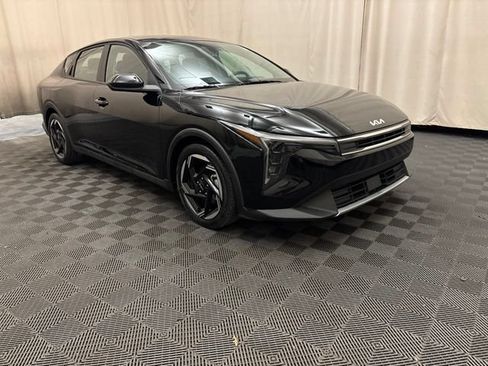 Certified 2025 Kia K4 EX FWD image 3