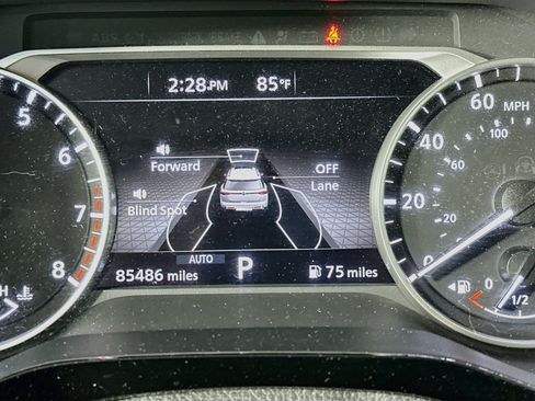 Used 2023 Nissan Pathfinder SV AWD/4WD image 19
