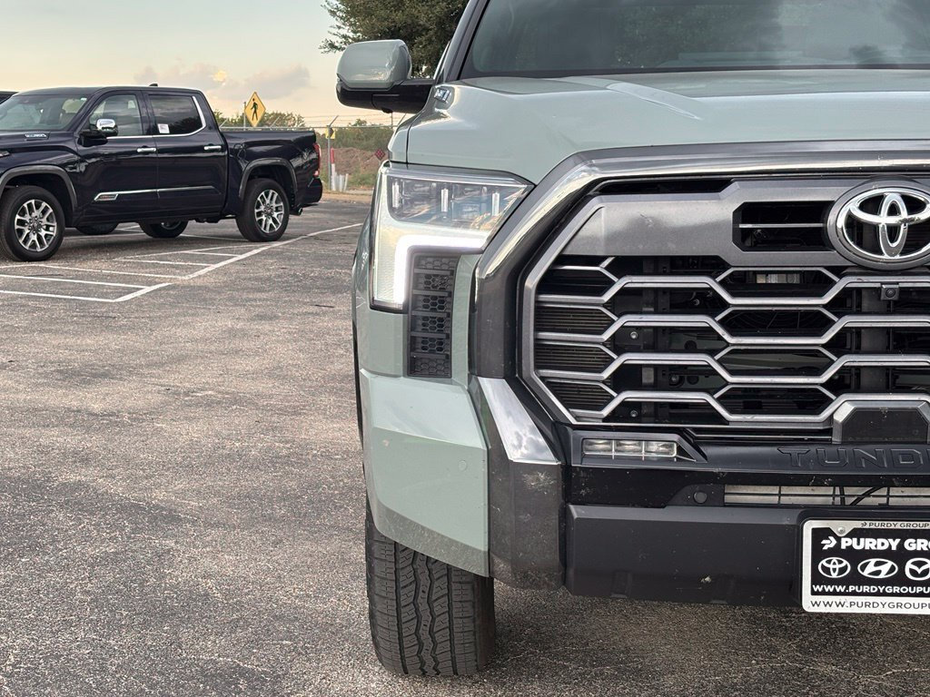 Used 2026 Toyota Tundra Platinum w/ TRD Off-Road Package AWD/4WD image 4