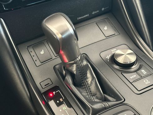 Used 2025 Lexus IS 300 RWD image 17