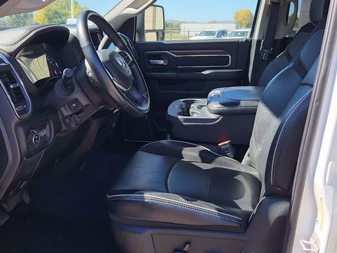 Used 2024 RAM 2500 Laramie image 18