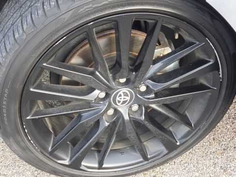 Used 2023 Toyota Camry XSE image 10