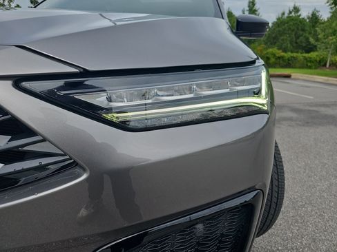 Certified 2025 Acura MDX A-Spec AWD/4WD image 32