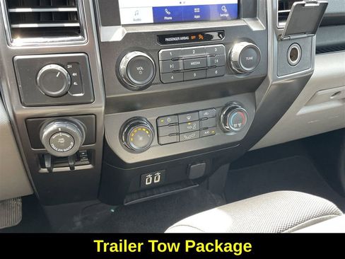 Used 2019 Ford F150 XLT w/ Trailer Tow Package image 9
