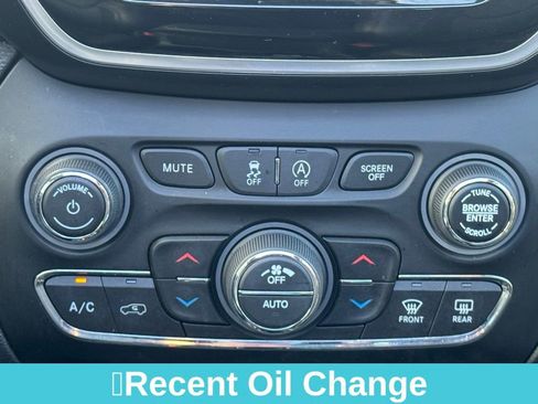 Used 2021 Jeep Cherokee Limited w/ Mopar Interior Package image 33