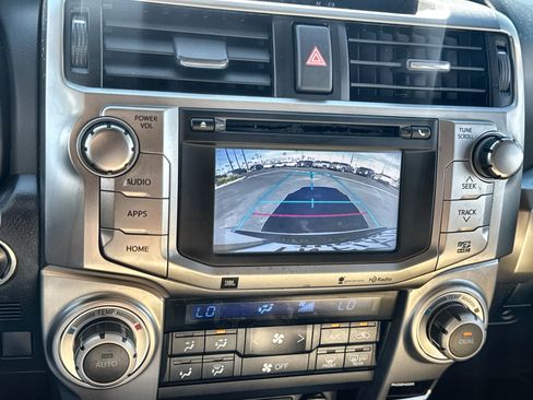 Used 2015 Toyota 4Runner SR5 image 14