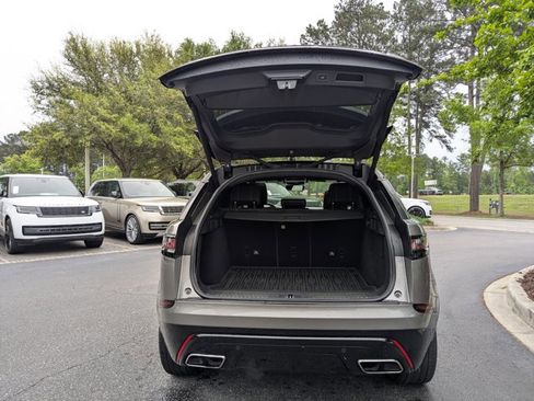 Used 2019 Land Rover Range Rover Velar R-Dynamic SE image 7