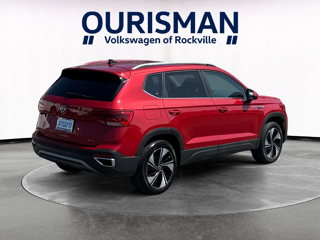 Used 2024 Volkswagen Taos SE AWD/4WD image 6