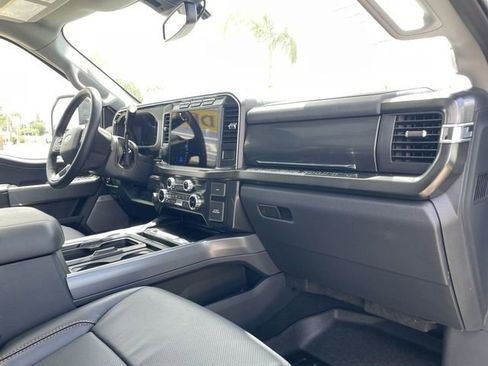 Used 2024 Ford F250 Lariat w/ Lariat Ultimate Package AWD/4WD image 30