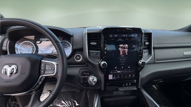 Used 2025 RAM 1500 Laramie AWD/4WD image 10